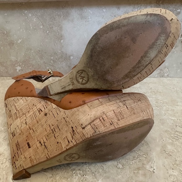 MICHAEL KORS Ariana Platform Wedges - Cork Wedge Ostrich Leather - Size 7-1/2 M - Picture 6 of 9